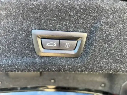 Photo 38 BMW Serie 3 318d 150 ch BVA8