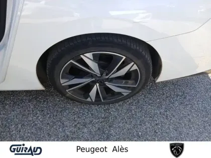 Photo 32 Peugeot 308  SW PureTech 130ch S&S BVM6