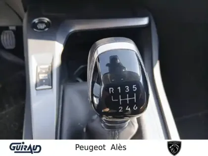 Photo 38 Peugeot 308  SW PureTech 130ch S&S BVM6