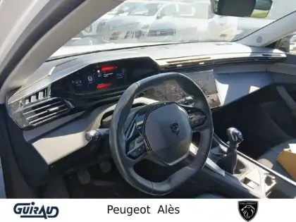 Photo 51 Peugeot 308  SW PureTech 130ch S&S BVM6