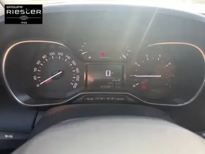 Photo 49 Citroën C3 Aircross  PureTech 110 S&S BVM6