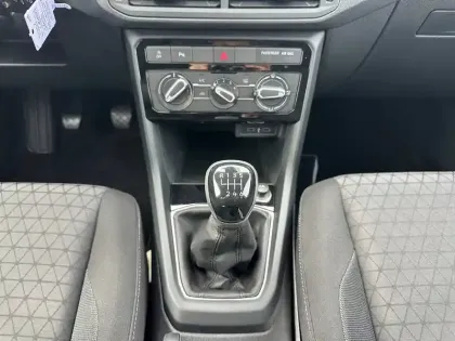 Photo 34 Volkswagen T-cross  1.0 TSI 110 Start/Stop BVM6