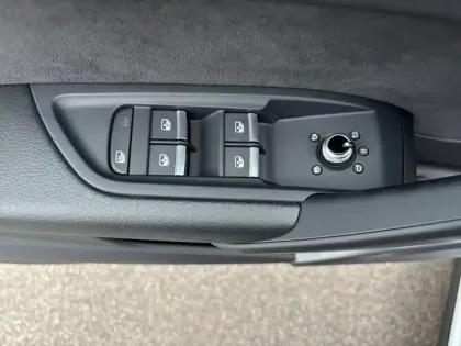 Photo 16 Audi Q5  Sportback 55 TFSIe 367 S tronic 7 Quattro