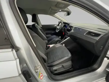 Photo 68 Volkswagen Polo  1.0 TSI 95 S&S BVM5