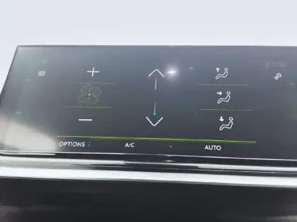 Photo 25 Peugeot 208  PureTech 100 S&S EAT8