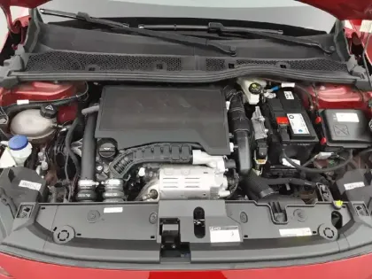 Photo 14 Peugeot 208  PureTech 100 S&S EAT8