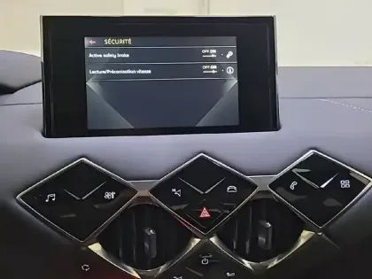 Photo 21 DS DS 3 DS3 Crossback PureTech 100 BVM6