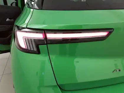 Photo 36 Opel Mokka  Electrique 136 ch & Batterie 50 kWh