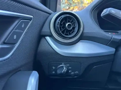 Photo 57 Audi Q2  35 TFSI 150 S tronic 7