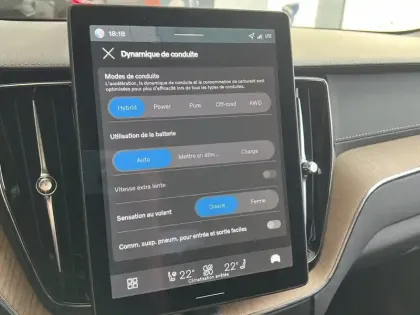 Photo 19 Volvo Xc60  T6 AWD Hybride rechargeable 253 ch+145 ch Geartronic 8