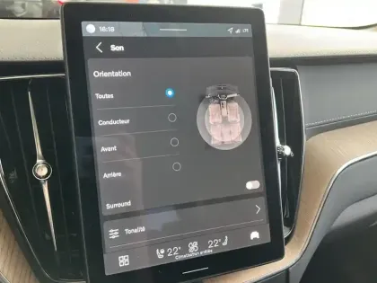 Photo 18 Volvo Xc60  T6 AWD Hybride rechargeable 253 ch+145 ch Geartronic 8