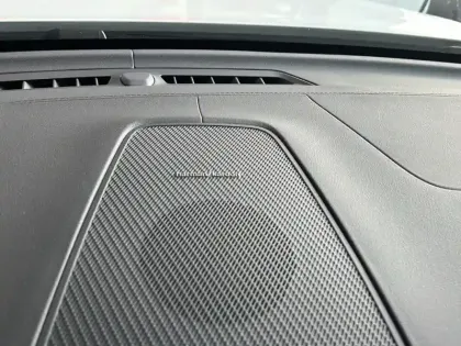 Photo 21 Volvo Xc60  T6 AWD Hybride rechargeable 253 ch+145 ch Geartronic 8