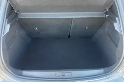 Photo 8 Peugeot 208  Hybrid 100 e-DCS6