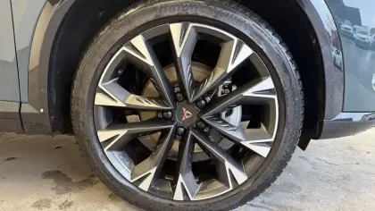 Photo 5 Cupra Formentor  eHybrid 204 ch DSG6