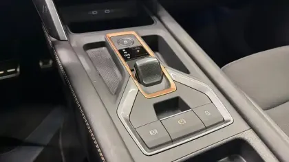 Photo 14 Cupra Formentor  eHybrid 204 ch DSG6