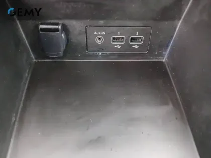 Photo 57 Renault Captur  E-Tech full hybrid 145