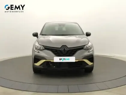 Photo 17 Renault Captur  E-Tech full hybrid 145