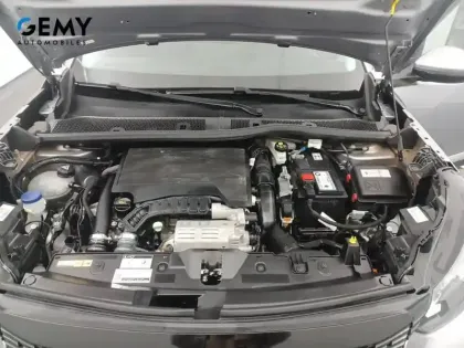 Photo 35 Peugeot 2008  PureTech 130 S&S EAT8