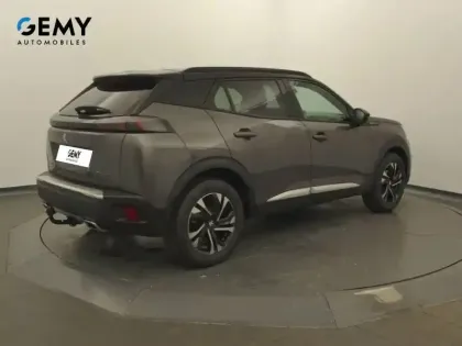 Photo 17 Peugeot 2008  PureTech 130 S&S BVM6