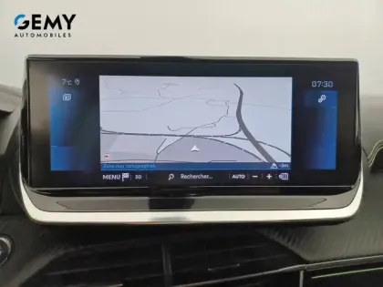 Photo 13 Peugeot 2008  PureTech 130 S&S BVM6