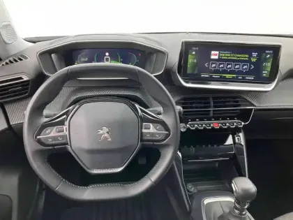 Photo 18 Peugeot 2008  PureTech 100 S&S BVM6