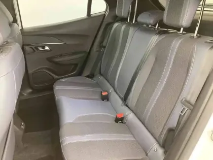 Photo 15 Peugeot 2008  PureTech 100 S&S BVM6