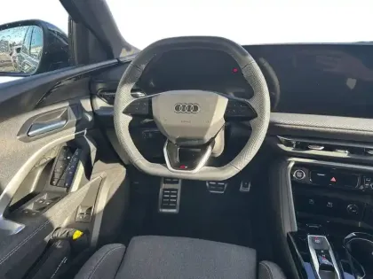 Photo 46 Audi Q5  e-hybrid 299 ch S tronic 7 Quattro