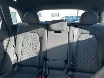 Photo 62 Audi Q5  e-hybrid 299 ch S tronic 7 Quattro