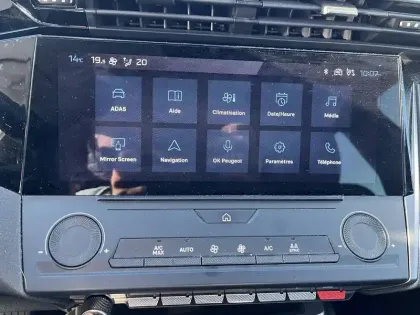 Photo 48 Peugeot 308  PureTech 110ch S&S BVM6