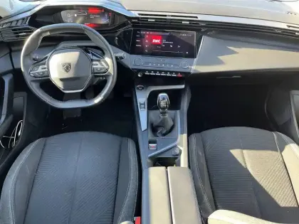 Photo 55 Peugeot 308  PureTech 110ch S&S BVM6