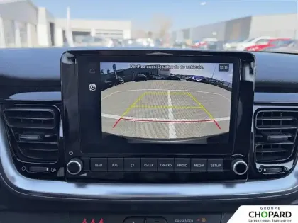 Photo 14 Kia Stonic  1.0 T-GDi 100 ch DCT7