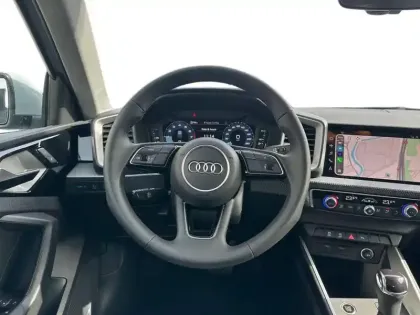 Photo 15 Audi A1  Sportback 30 TFSI 116 ch S tronic 7