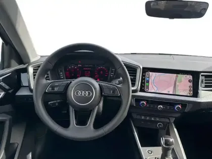 Photo 11 Audi A1  Sportback 30 TFSI 116 ch S tronic 7