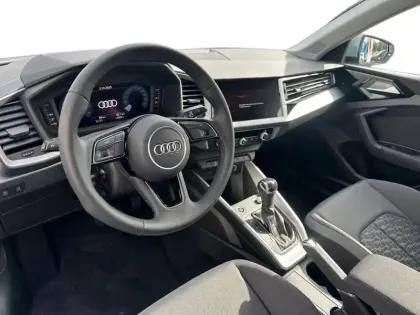 Photo 39 Audi A1  Sportback 30 TFSI 116 ch S tronic 7