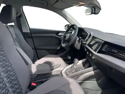 Photo 33 Audi A1  Sportback 30 TFSI 116 ch S tronic 7