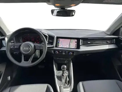 Photo 35 Audi A1  Sportback 30 TFSI 116 ch S tronic 7