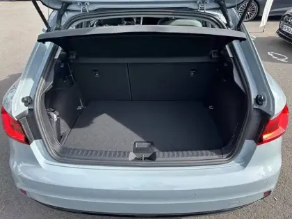 Photo 12 Audi A1  Sportback 30 TFSI 116 ch S tronic 7