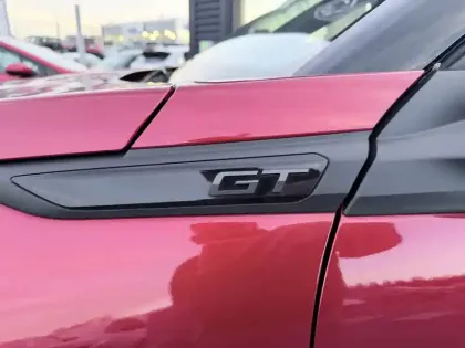 Photo 46 Peugeot 2008  Hybrid 136 e-DCS6