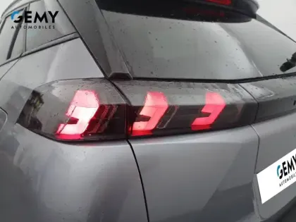 Photo 16 Peugeot 2008  Electrique 136 ch