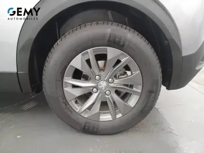 Photo 10 Peugeot 2008  Electrique 136 ch