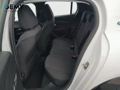 Photo 9 Peugeot 208  Electrique 50 kWh 136ch