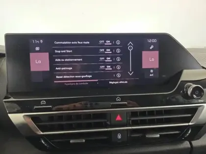 Photo 12 Citroën C4  PureTech 130ch S&S Shine EAT8
