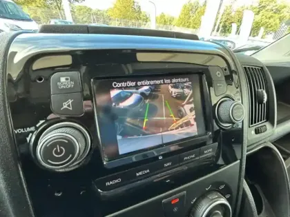 Photo 9 Citroën Jumper  Fg 30 L1H1 2.2 BlueHDi 140 S&S Driver