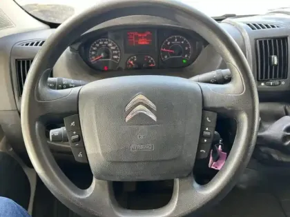 Photo 8 Citroën Jumper  Fg 30 L1H1 2.2 BlueHDi 140 S&S Driver