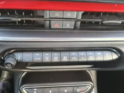 Photo 10 Fiat 600  e 156ch 54kWh Red