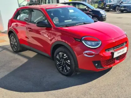 Photo 3 Fiat 600  e 156ch 54kWh Red
