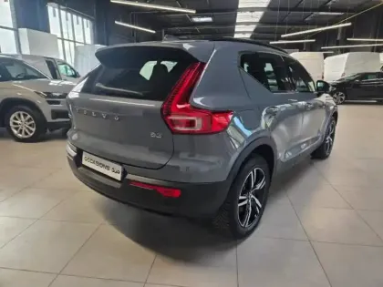 Photo 8 Volvo Xc40  B3 163ch Plus DCT 7
