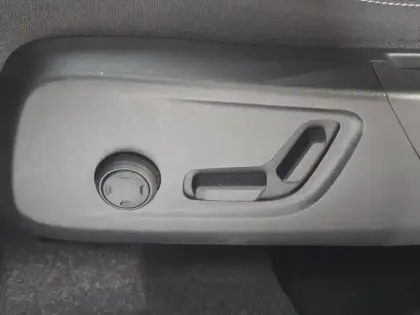 Photo 14 Volvo Xc40  B3 163ch Plus DCT 7