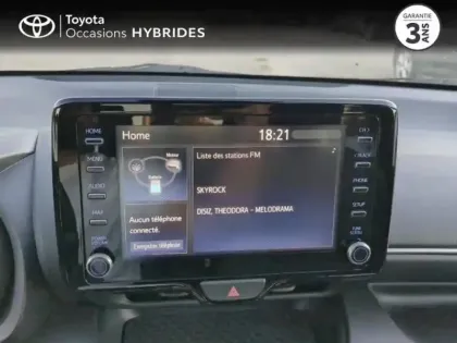 Photo 29 Toyota Yaris  116h Design 5p MY22