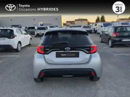 Photo 18 Toyota Yaris  116h Design 5p MY22